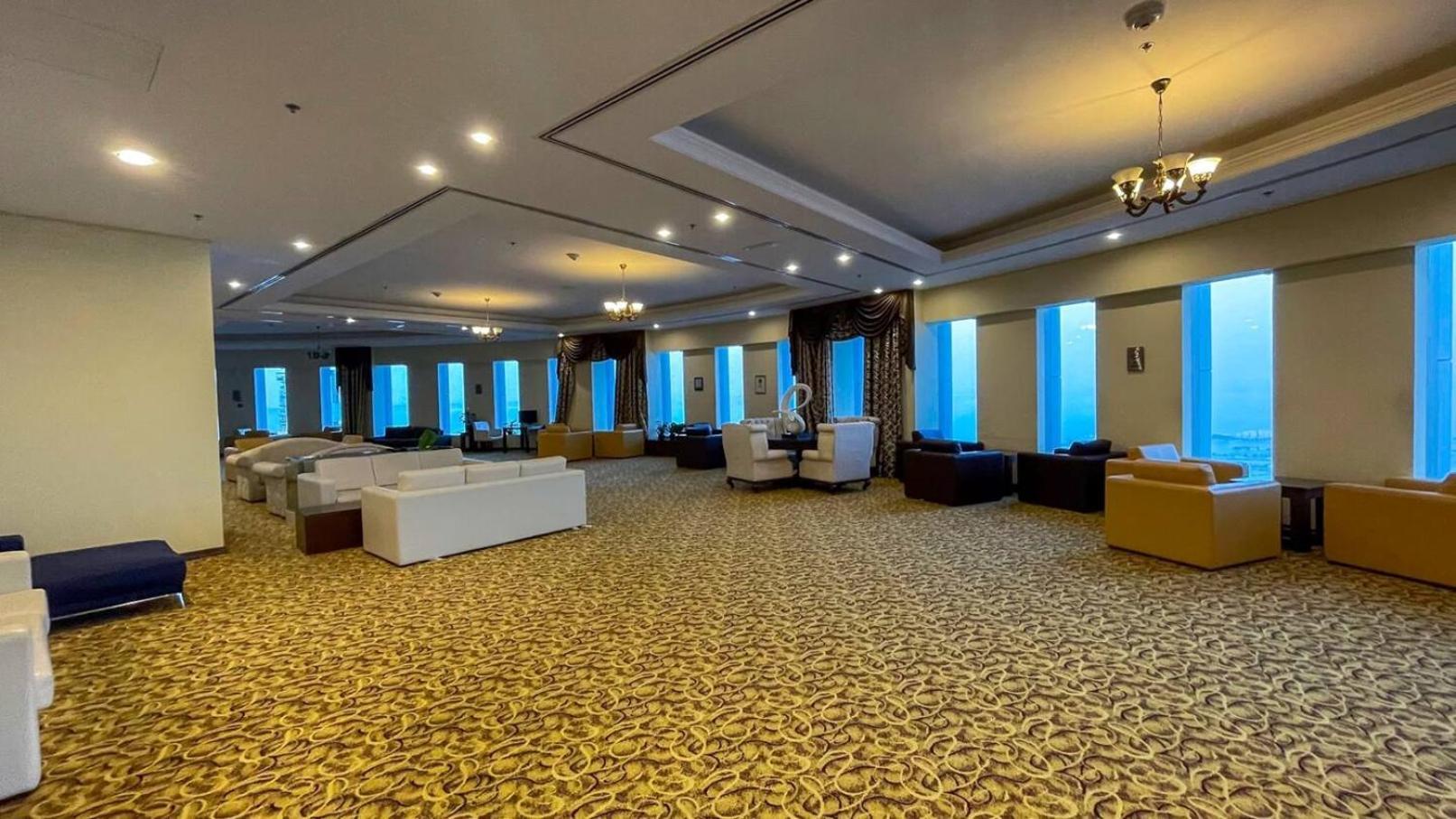 Sea & Palm View Elegant 1 Bedroom Apartment Dubai Exteriör bild